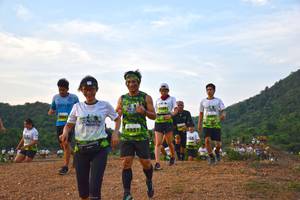 BIB: 1951
                            <button type="button" onclick="openModal(3777379)" class="btn btn-primary btn-sm float-right btn-popup" data-toggle="modal" data-target=".modal-high-quality">
                        <i class="fas fa-shopping-cart"></i> Add to Cart
                    </button>
                                            <button type="button" onclick="isThisMe(3777379, true)" class="btn btn-success btn-sm float-right btn-popup btn-isme hidden" data-toggle="tooltip" data-placement="bottom" title="นี่คือรูปของคุณใช่ไหม คลิกที่นี่เพื่อเอาเข้าอัลบั้ม">
                        <i class="fas fa-plus"></i> Add to album
                    </button>
                    <button type="button" onclick="isThisMe(3777379, false)" class="btn btn-warning btn-sm float-right btn-popup btn-isnotme hidden">
                        <i class="fas fa-ban"></i> Remove from album
                    </button>